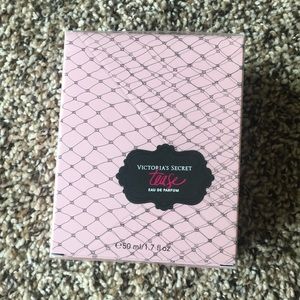 New Victoria’s Secret Tease 1.7 Fl. Oz